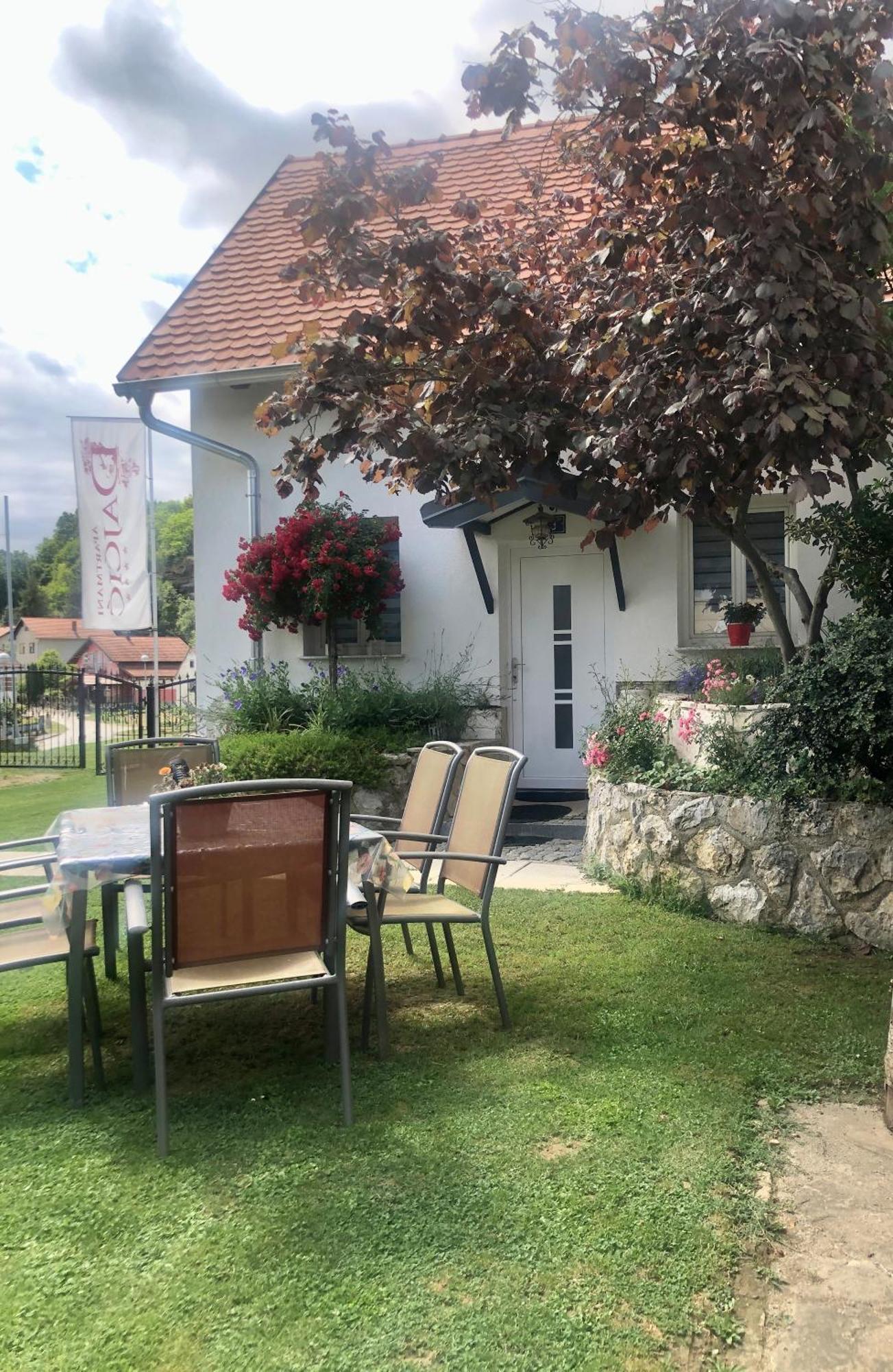 Holiday House Apartments Dajcic Varazdinske Toplice Buitenkant foto